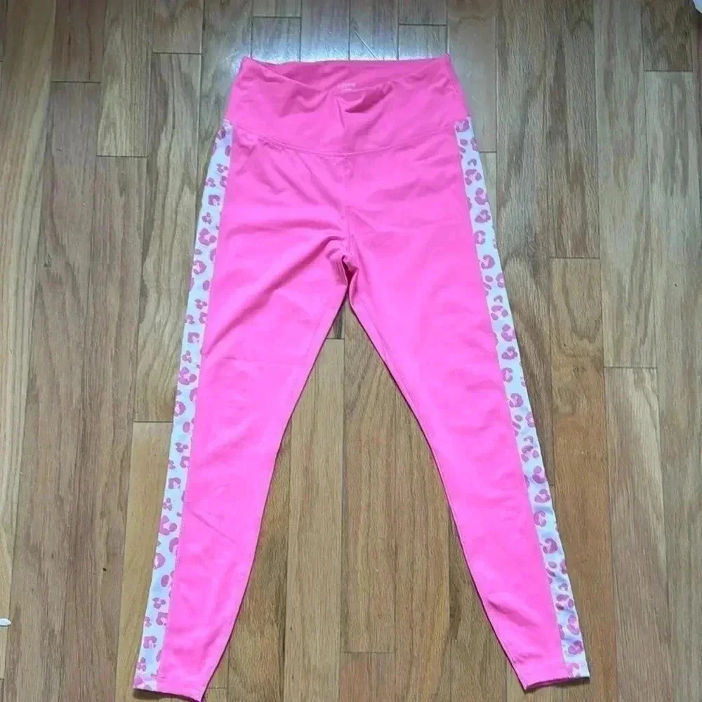 Crown & Ivy Cabana pink leopard animal print leggings Size M